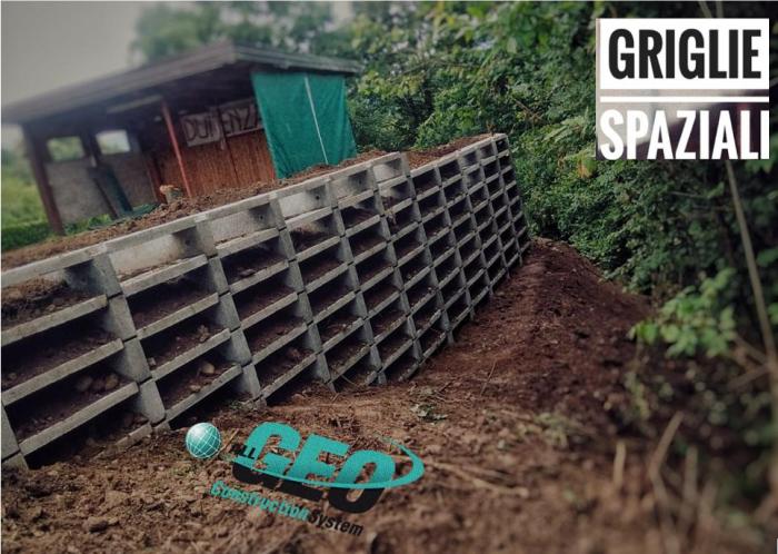 Muro ultimato. Soluzione con gradonatura in sommit�