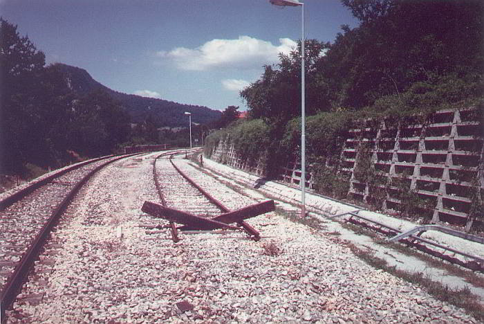 Muro di sostegno realizzato in ambito ferroviario